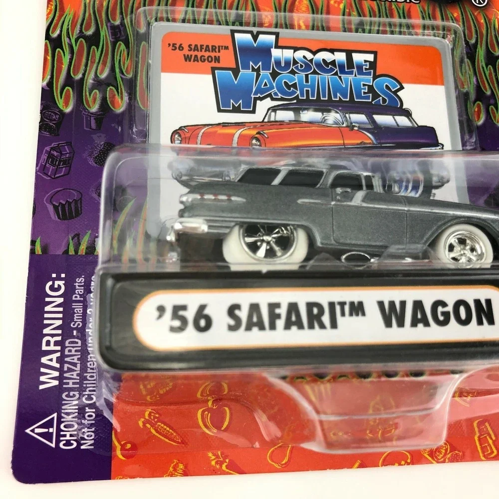 Muscle Machines 1956‎ '56 Pontiac Safari Wagon Metallic Gray Car Die Cast 1/64